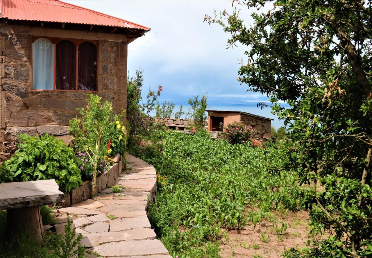 Taquile Lodge - Un Lugar De Ensueno Huillanopampa Esterno foto
