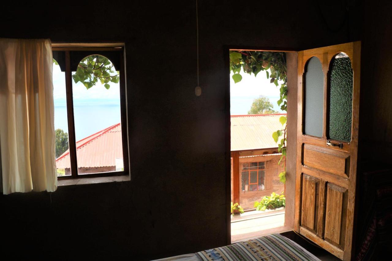 Taquile Lodge - Un Lugar De Ensueno Huillanopampa Esterno foto