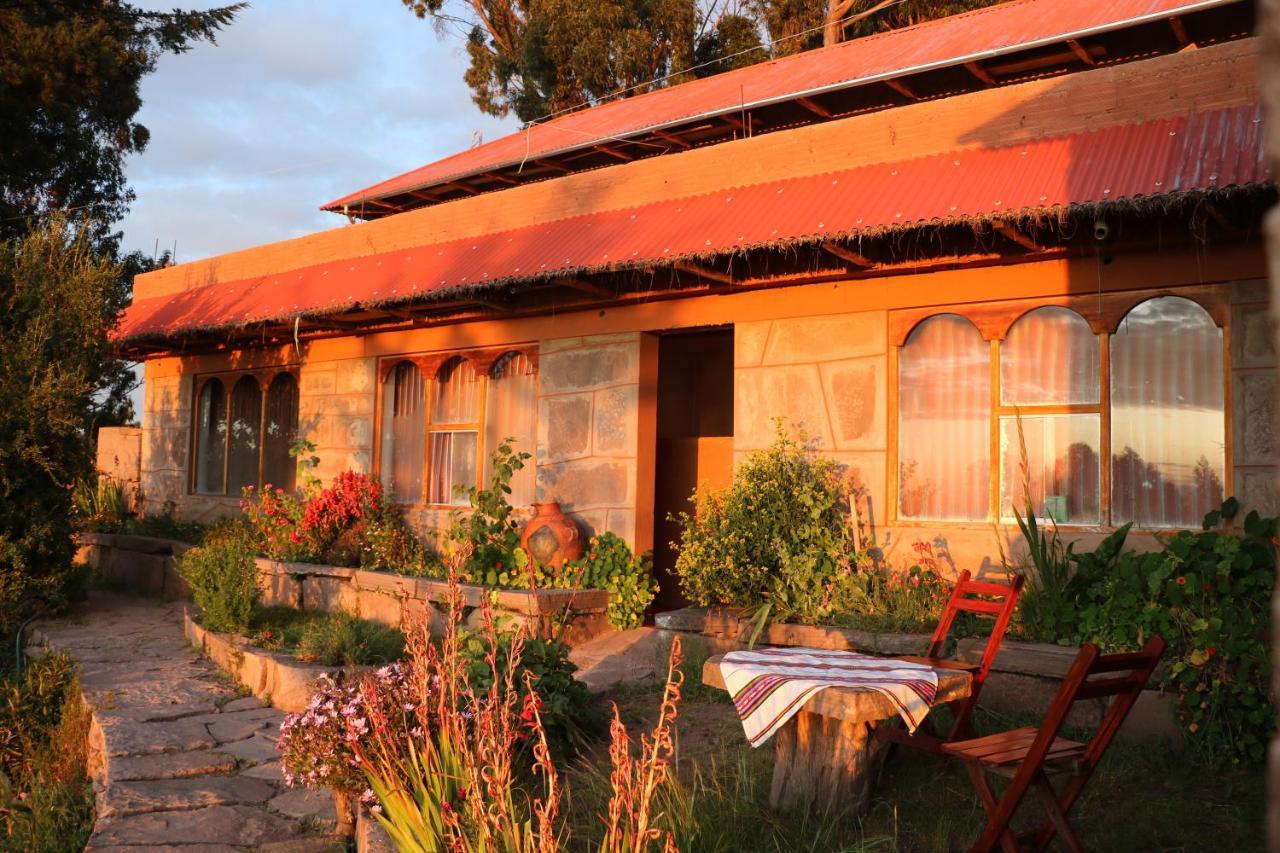 Taquile Lodge - Un Lugar De Ensueno Huillanopampa Esterno foto